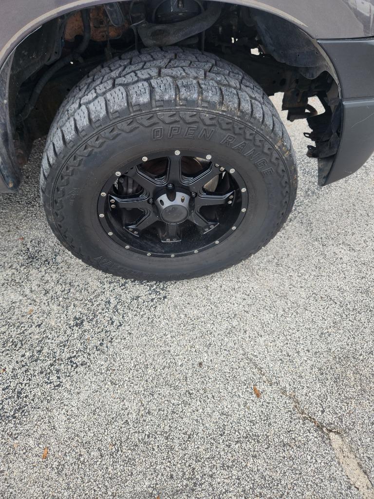 2011 Toyota Tundra Tundra Grade - Photo 17