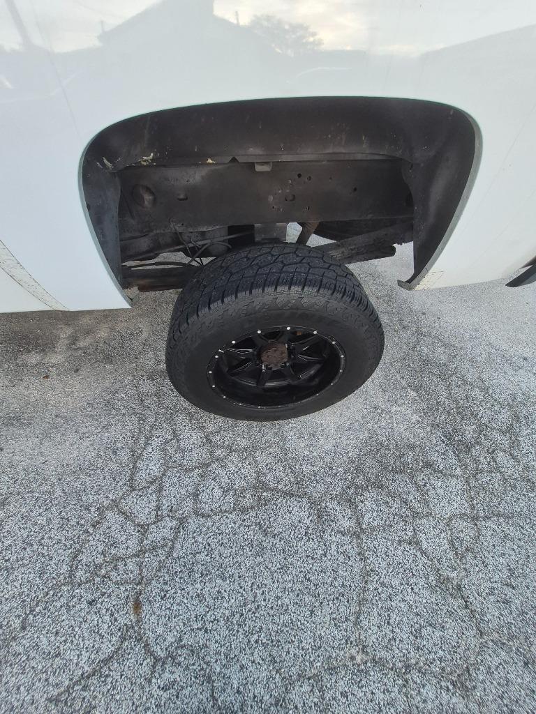 2009 Chevrolet Silverado 2500HD Work Truck - Photo 14